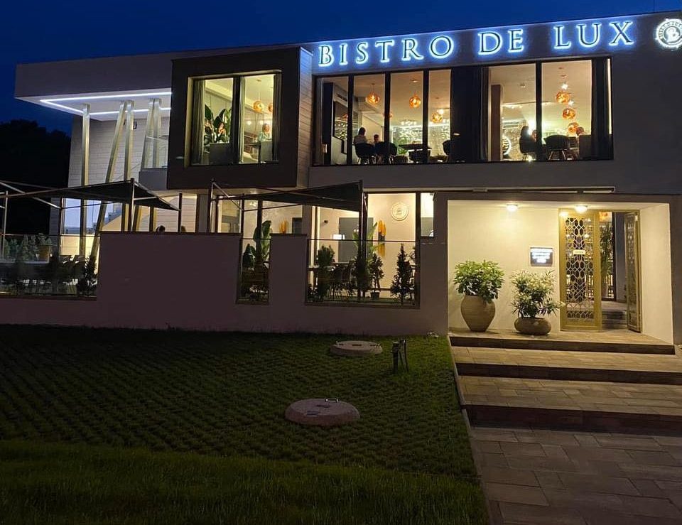 Bistro De Lux Nyíregyháza 2 (1)